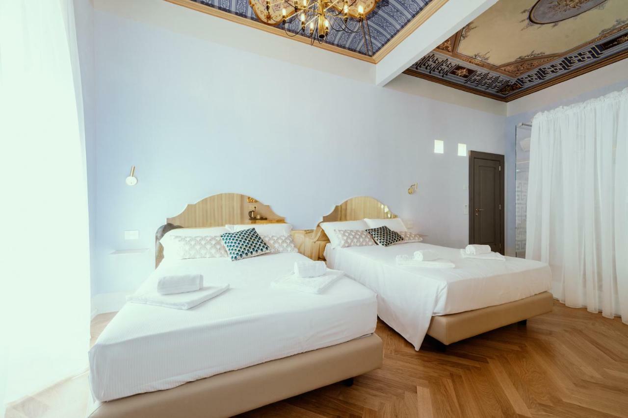 Palazzo Dei Grifoni - Luxury Suites - ซัน เบเนเดตโต เดล ตรอนโต ภายนอก รูปภาพ